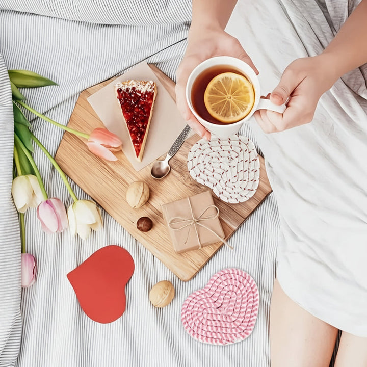 Table Coasters Heart Shaped Woven Polyester Heat Resistant Mats