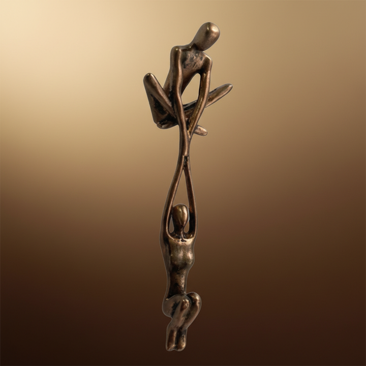 Wall Art Romantic Resin Couple Sculpture Decor