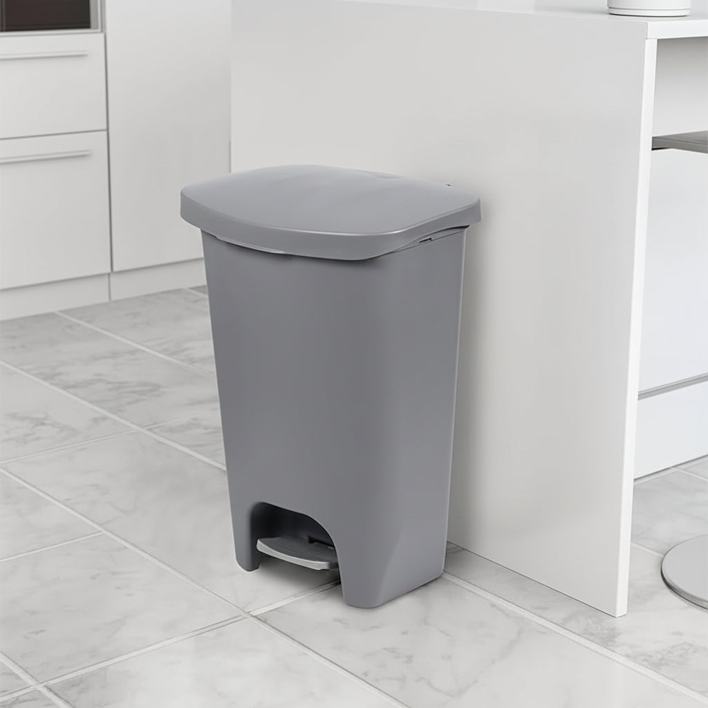13 Gallon White Kitchen Trash Can Step Pedal Odor Protection