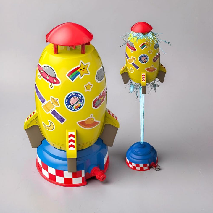 Water Sprinkler Outdoor Fun Shape Rocket Sprinkler
