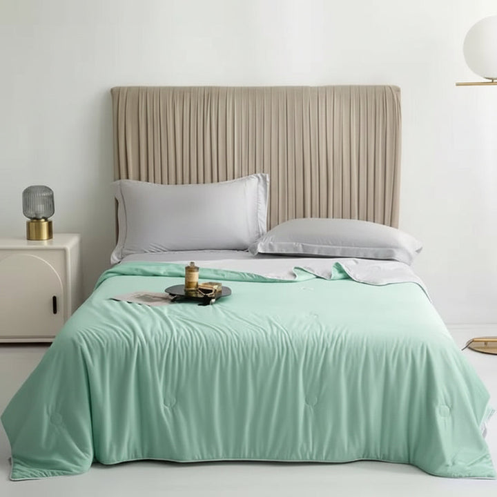 Cooling Blanket Soft Summer Moisture Wicking Lightweight
