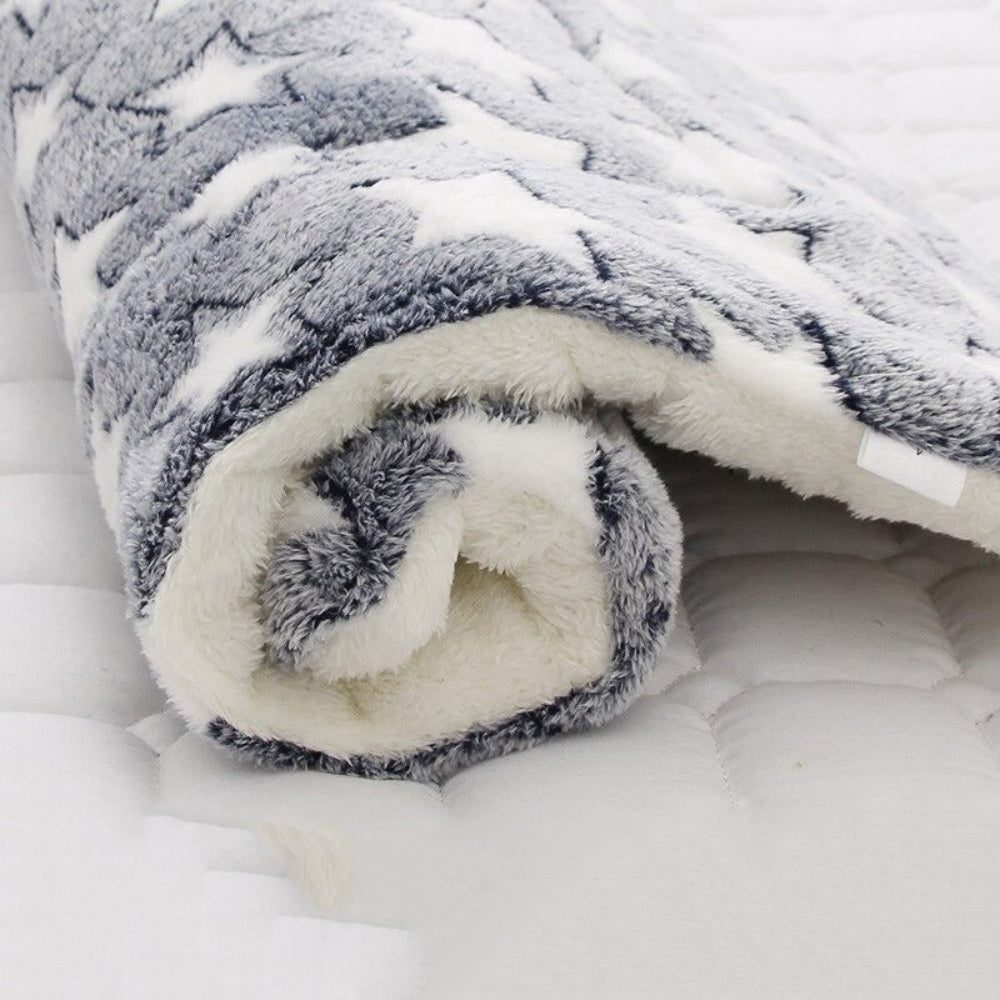 Dog Blanket Soft Plush Cozy Pet Throw Soft Blanket