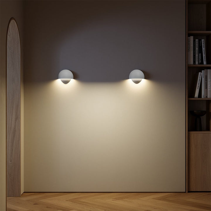LED Wall Light Battery Powered Warm White Illumination