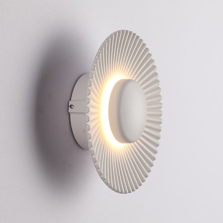 Hasna SunRay Wall Lamp | Modern Metallic Sun Design